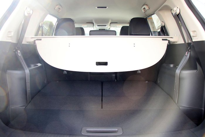 2026 Nissan X-TRAIL ST-L T33 MY26 4X4 On Demand Everest White