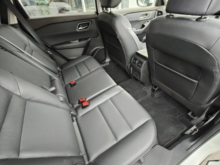 2025 Nissan X-TRAIL ST-L T33 MY25 4X4 On Demand Ivory Pearl