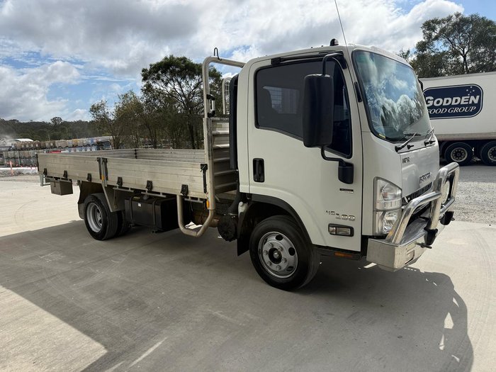 2017 Isuzu N Series