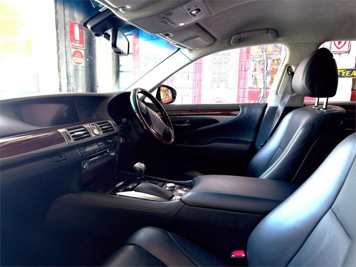 2012 Lexus LS