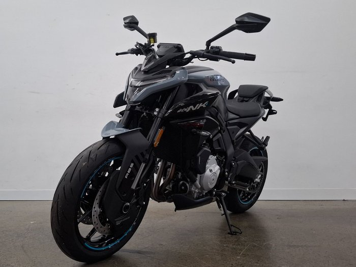 2025 CFMOTO 2025 CF Moto 650CC 675NK ABS Tundra Grey
