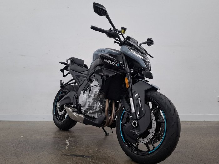 2025 CFMOTO 2025 CF Moto 650CC 675NK ABS Tundra Grey