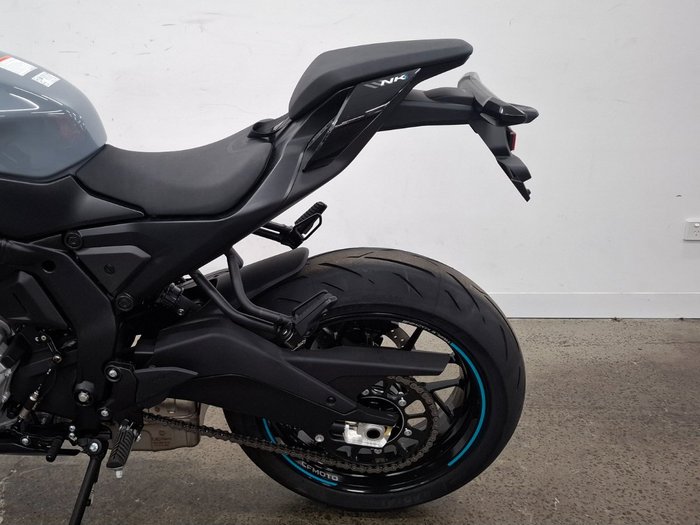 2025 CFMOTO 2025 CF Moto 650CC 675NK ABS Tundra Grey
