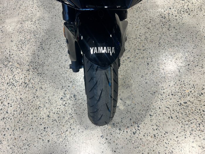 2025 Yamaha YZF-R7LA BLACK