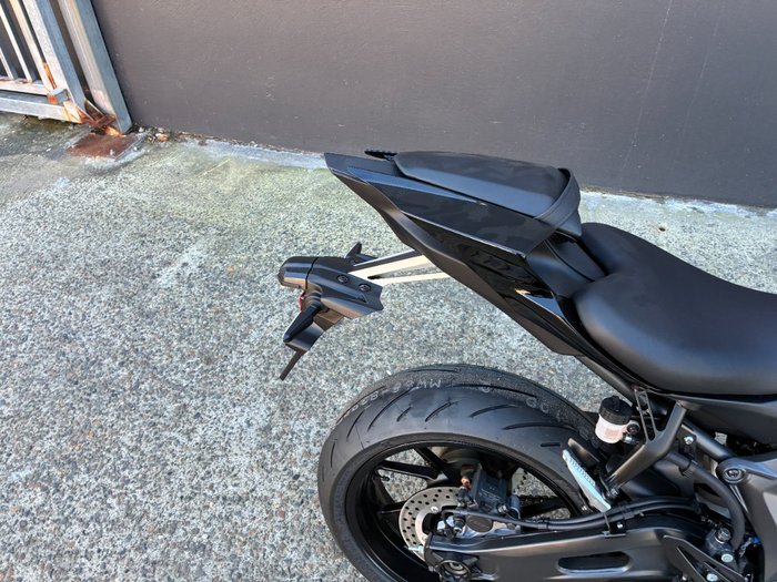 2025 Yamaha YZF-R7LA BLACK
