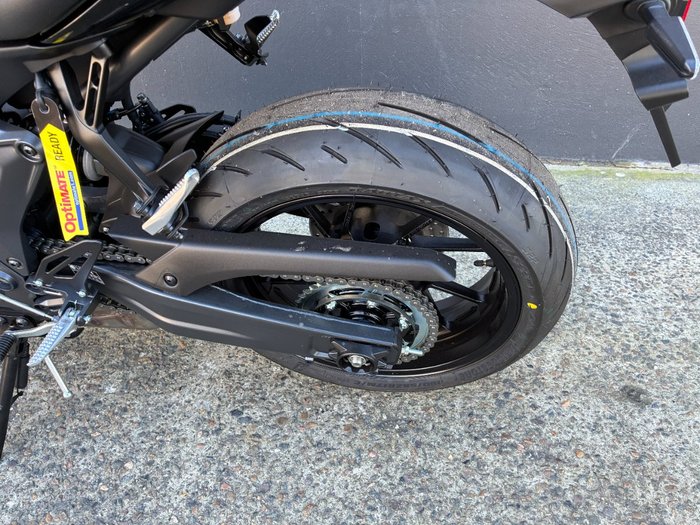 2025 Yamaha YZF-R7LA BLACK