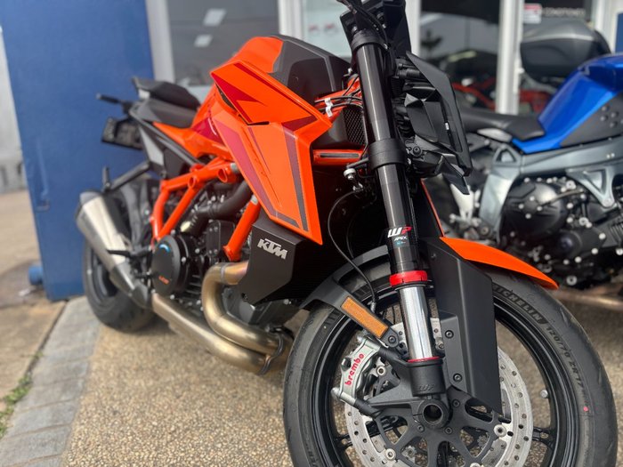 2025 Ktm 1390 SUPER DUKE R Orange
