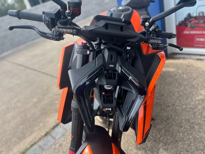 2025 Ktm 1390 SUPER DUKE R Orange
