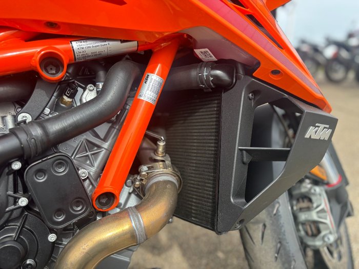 2025 Ktm 1390 SUPER DUKE R Orange