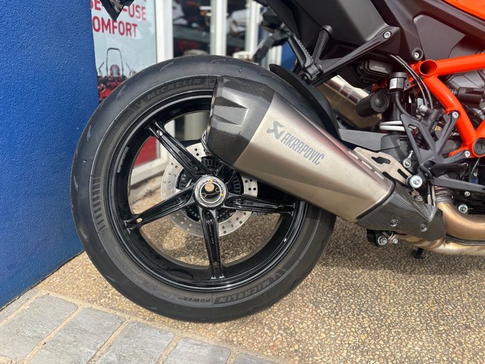 2025 Ktm 1390 SUPER DUKE R Orange