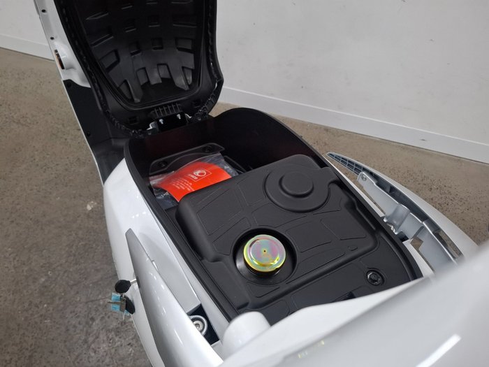 2026 Kymco 2026 Kymco 125CC LIKE 125 SCOOTER White