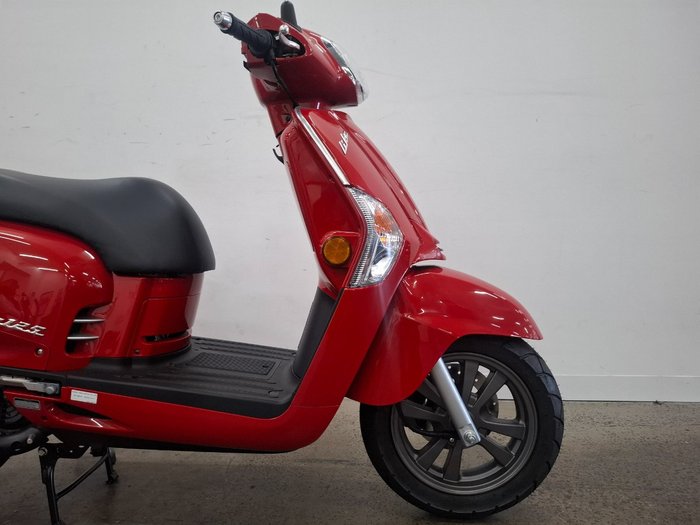 2026 Kymco 2026 Kymco 125CC LIKE 125 SCOOTER Red