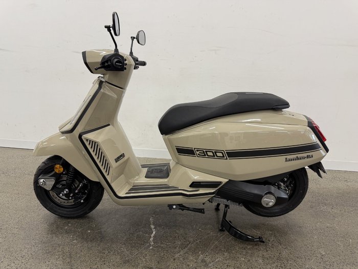 2024 Lambretta 2024 Lambretta 300CC X300 SR White