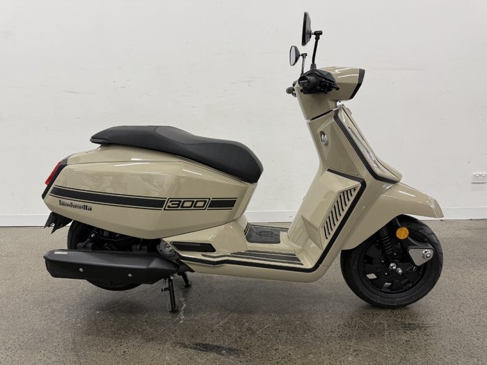 2024 Lambretta 2024 Lambretta 300CC X300 SR White