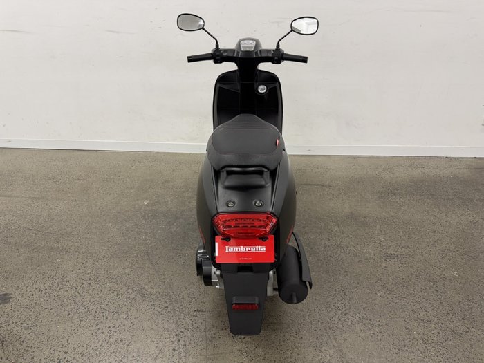 2025 Lambretta 2025 Lambretta 200CC V200 Special Flex Dual Channel ABS Black