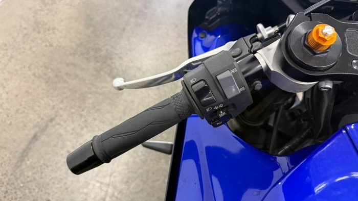 2021 Yamaha YZF-R7LA Blue