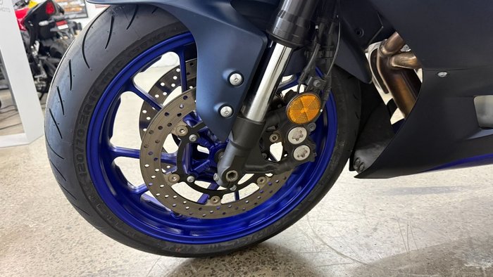 2021 Yamaha YZF-R7LA Blue