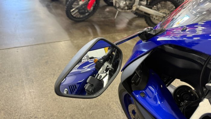 2021 Yamaha YZF-R7LA Blue