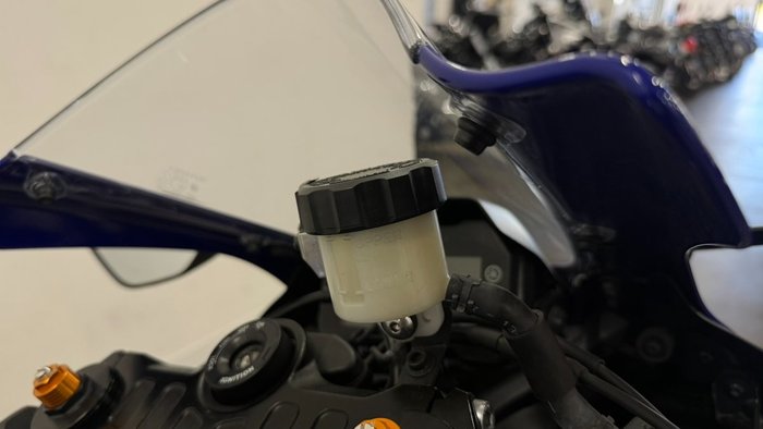 2021 Yamaha YZF-R7LA Blue