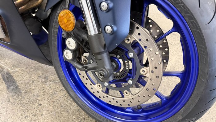 2021 Yamaha YZF-R7LA Blue
