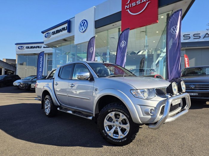 2014 Mitsubishi Triton