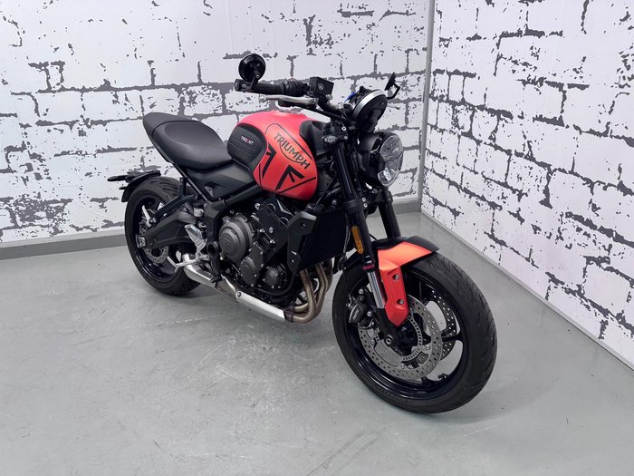 2023 Triumph Trident 660 Trident Orange