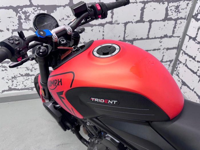 2023 Triumph Trident 660 Trident Orange