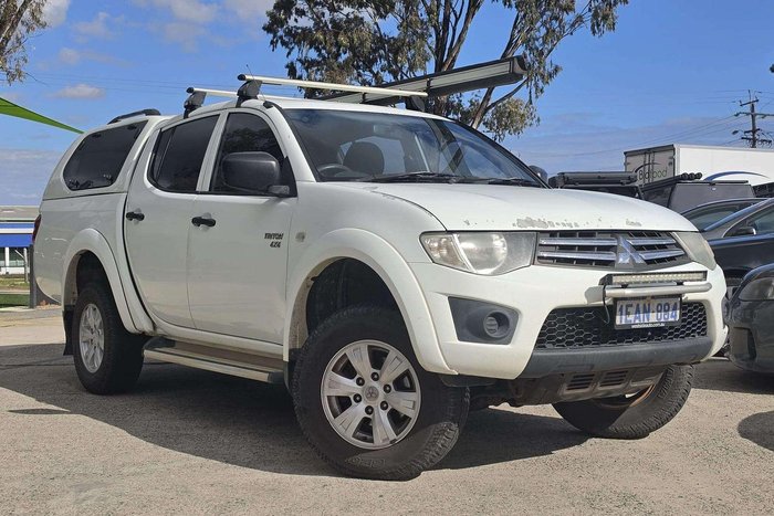 2012 Mitsubishi Triton