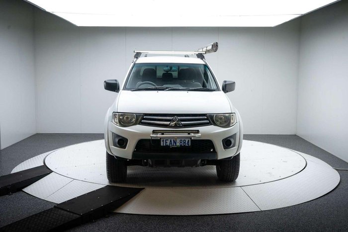 2012 Mitsubishi Triton