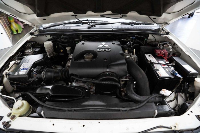 2012 Mitsubishi Triton