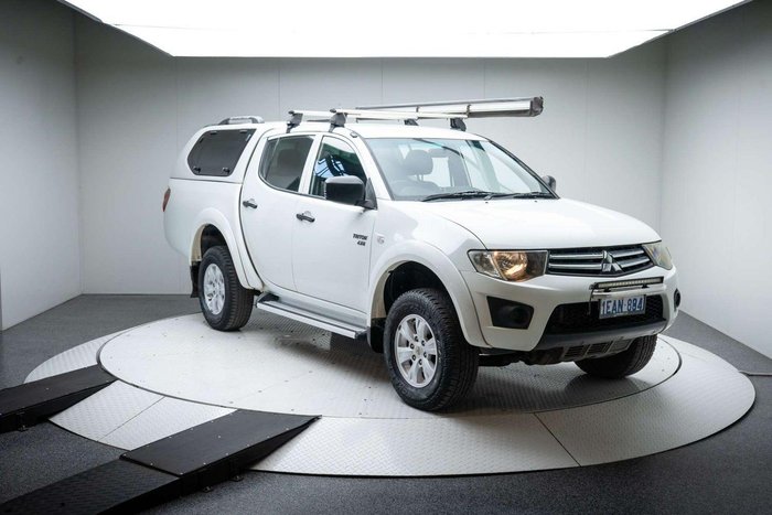 2012 Mitsubishi Triton
