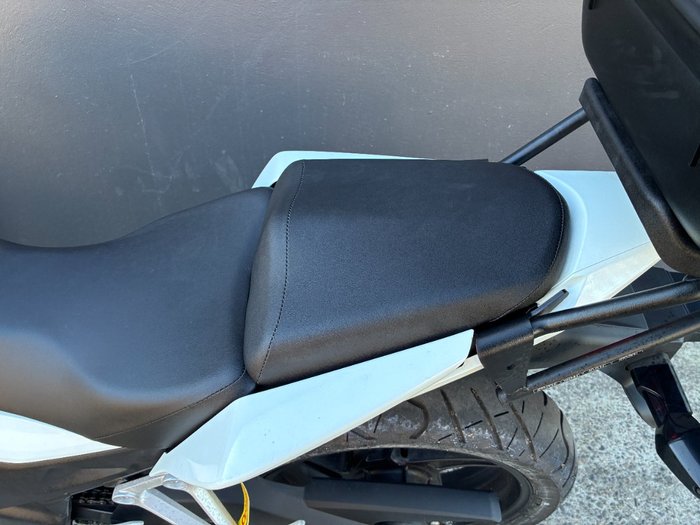 2015 Honda CB300FA (ABS) WHITE