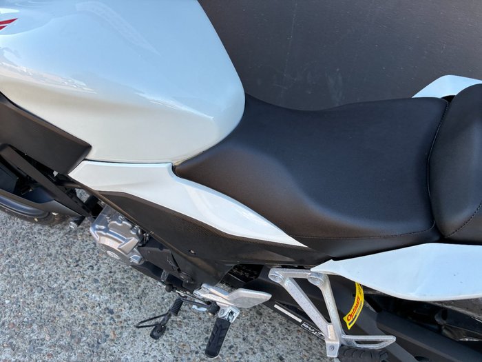 2015 Honda CB300FA (ABS) WHITE
