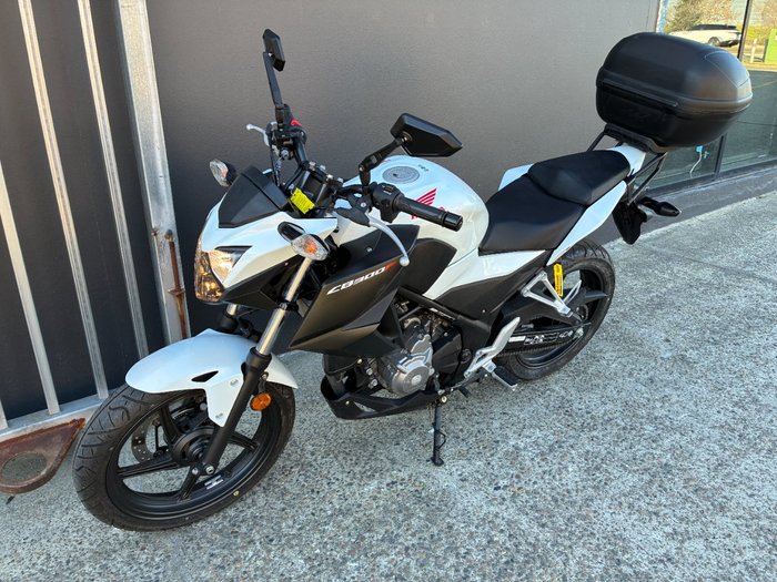 2015 Honda CB300FA (ABS) WHITE