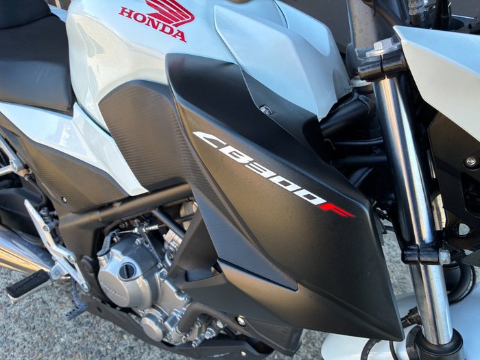 2015 Honda CB300FA (ABS) WHITE