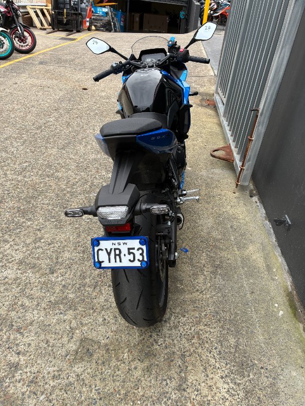 2025 Suzuki GSX-8R (GSX800FRQ) BLUE