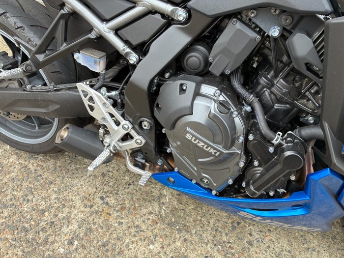 2025 Suzuki GSX-8R (GSX800FRQ) BLUE