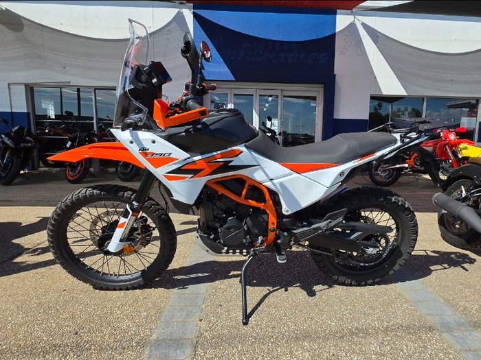 2026 Ktm 2026 KTM 390CC 390 ADVENTURE R DUAL SPORTS Orange