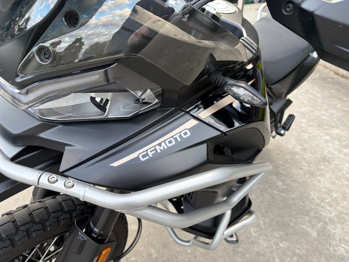 2025 CFMOTO MT-X Black