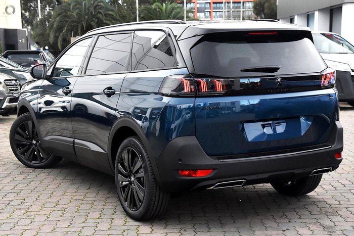 2022 Peugeot 5008