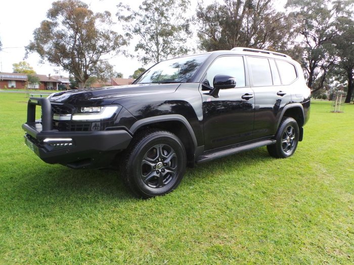 2023 Toyota Landcruiser