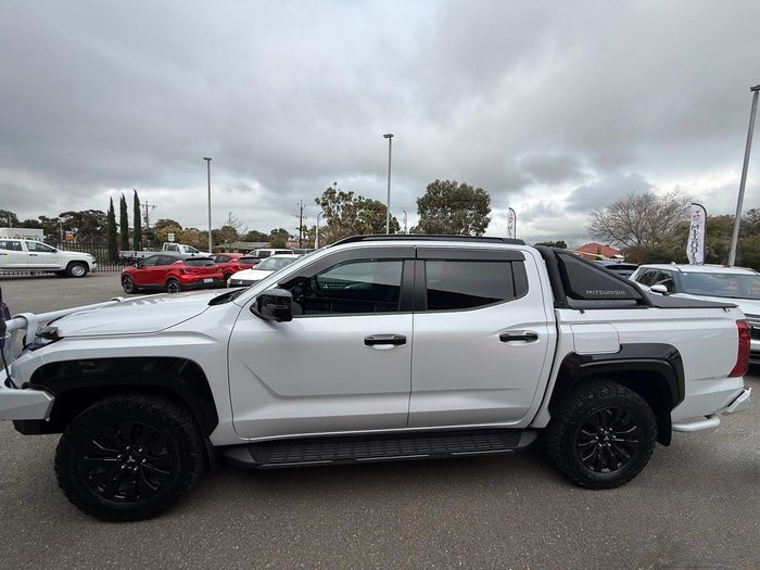 2024 Mitsubishi Triton GSR