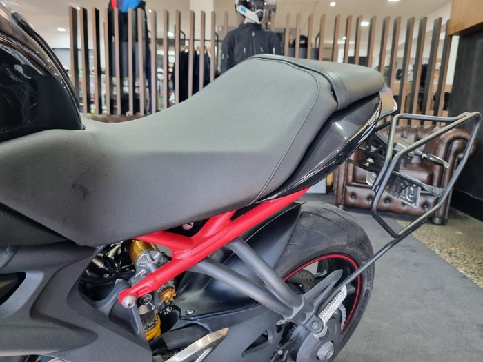 2014 Triumph SPEED TRIPLE R-ABS Black