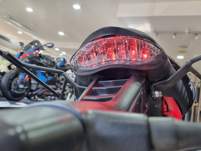 2014 Triumph SPEED TRIPLE R-ABS Black