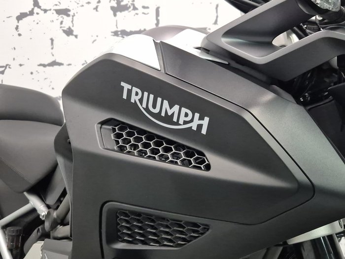 2024 Triumph Tiger 1200 GT Pro Tiger White