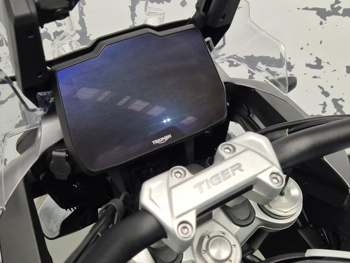 2024 Triumph Tiger 1200 GT Pro Tiger White