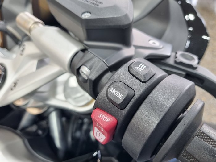 2023 BMW Motorrad R 1250 RS TRIPLE BLACK BLACK STORM METALLIC