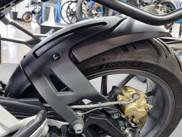 2023 BMW Motorrad R 1250 RS TRIPLE BLACK BLACK STORM METALLIC