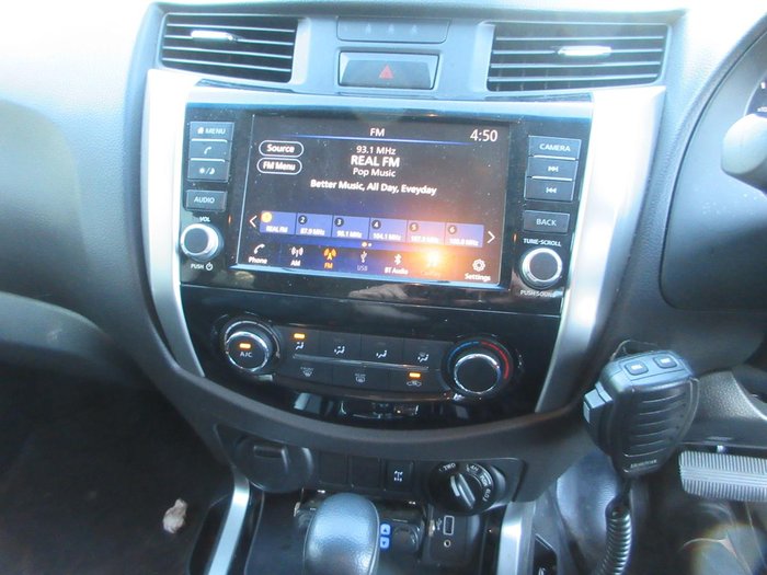 2019 Nissan Navara SL