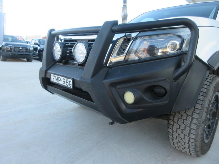 2019 Nissan Navara SL